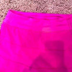 Lululemon pow pink pace rival skirt